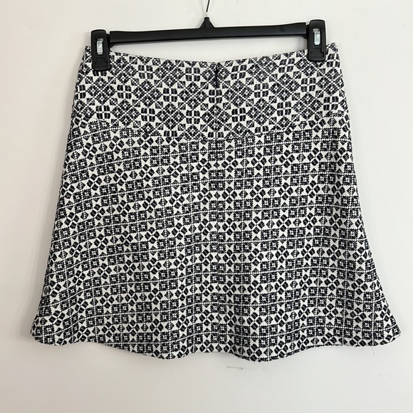 Tory Burch blue and ivory skirt style 51151324 A-line size 4 18” length - Picture 4 of 14